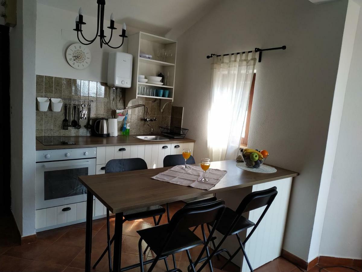 Apartments Kupine โบล ภายนอก รูปภาพ